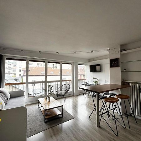 Appartement Hypercentre A 2 Min Du Lac Annecy Bagian luar foto